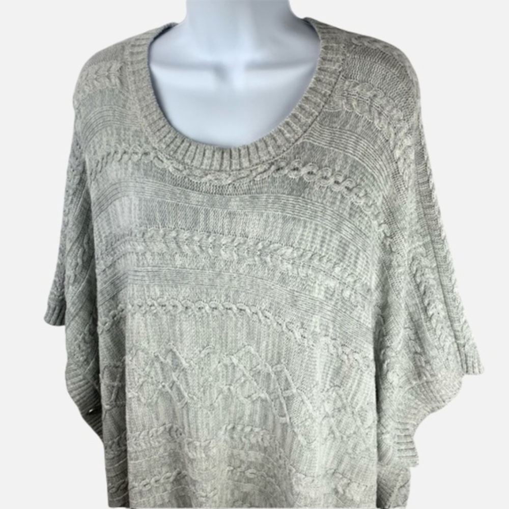 Two By Vince Camuto Gray Cable Knit Poncho Sweater